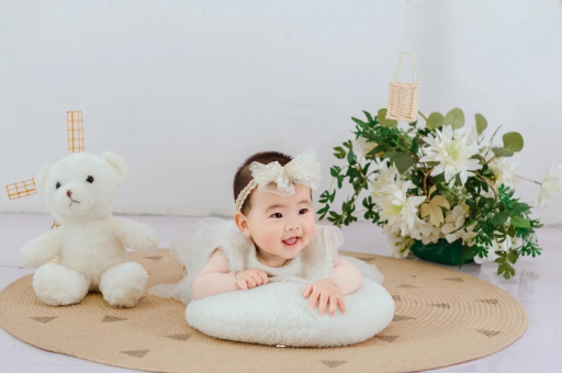 娄底宝宝三个月翻身 娄底宝宝三个月翻身